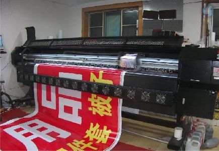 南安喷绘广告分辨率是多少？